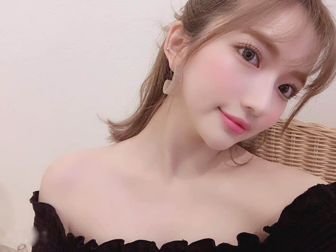 南りほのインスタグラム：「💋」