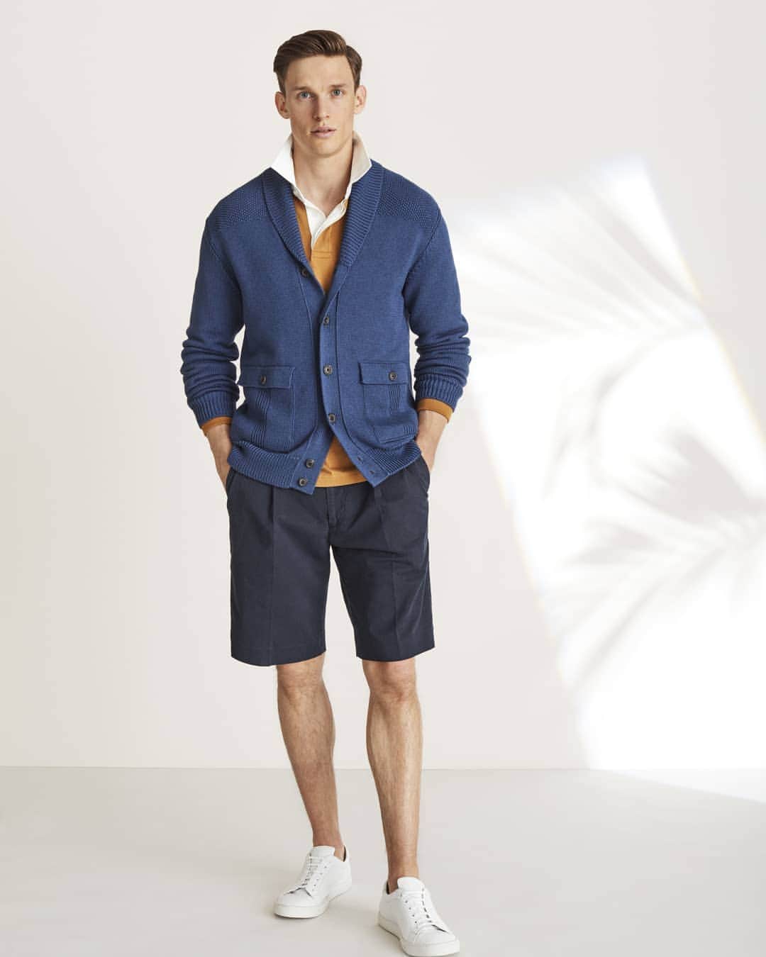 ギーブス&ホークスのインスタグラム：「Cover up on cool days with Gieves & Hawkes' summer selection of cashmere, cotton and fine wool knitwear. Shop the new season collection at gievesandhawkes.com  #gievesandhawkes #ageofexploration #casualwear #ss19 #summer #knitwear #menswear」
