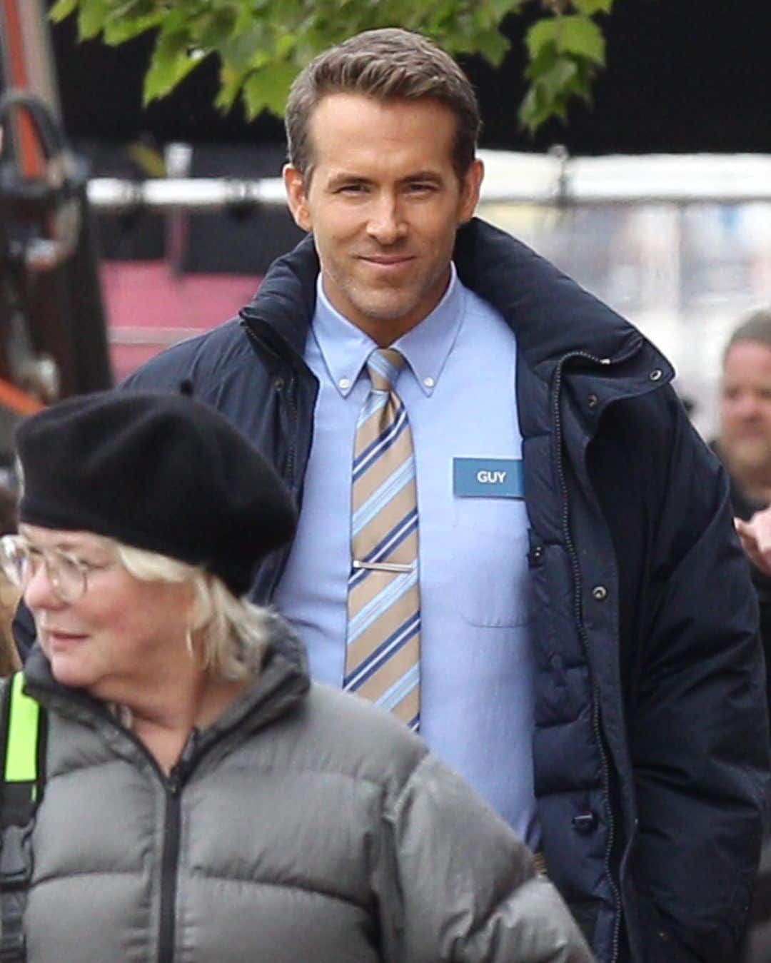 Just Jaredさんのインスタグラム写真 - (Just JaredInstagram)「@vancityreynolds looks so handsome while filming his new action-comedy #FreeGuy in Boston. #RyanReynolds  Photos: Backgrid」5月31日 23時41分 - justjared