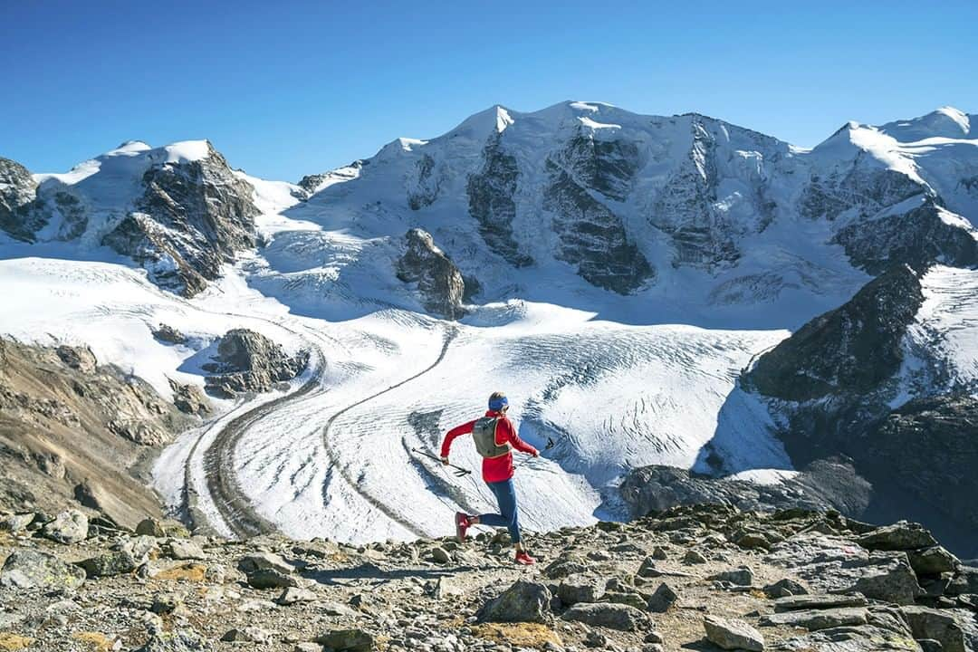 patagoniaさんのインスタグラム写真 - (patagoniaInstagram)「Big views, long miles.⠀ Photo: @danpatitucci⠀」6月1日 0時00分 - patagonia