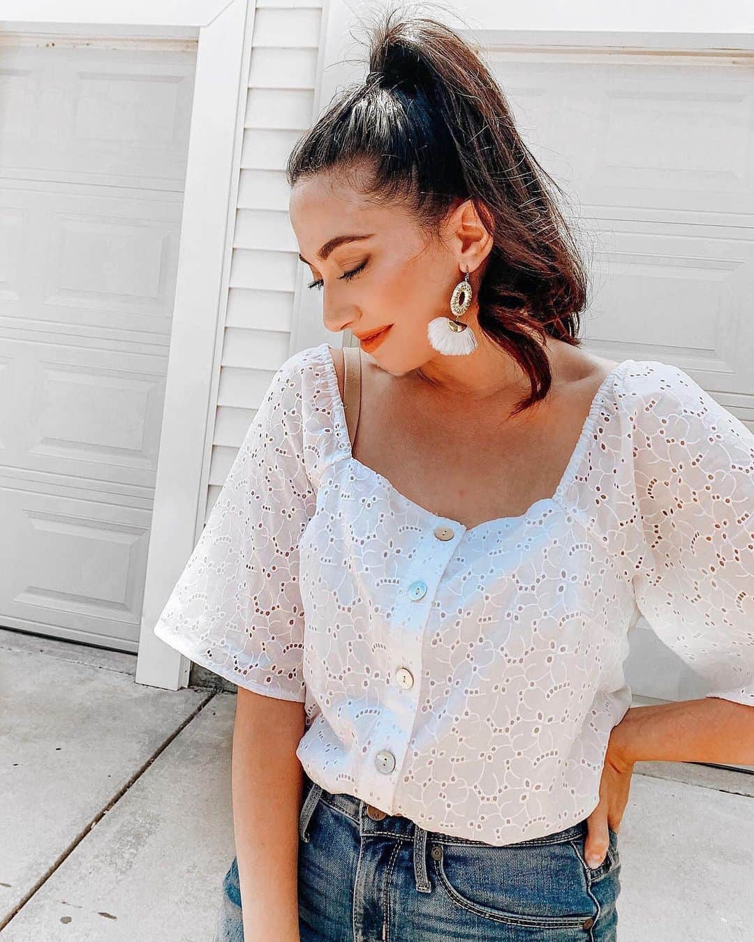 Target Styleのインスタグラム：「Breezy white blouses and no weekend plans. ✨ #ANewDay 📷: @everyday.peace」