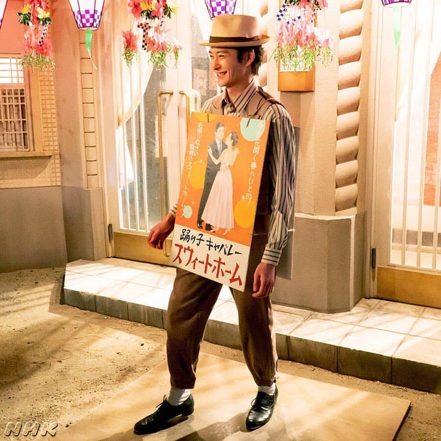 火口秀幸のインスタグラム：「ご覧頂き ありがとうございました  #朝ドラ #咲太郎 #タップダンス #岡田将生 #なつぞら  #NHK #広瀬すず #サンドイッチマン #振付 #HiguchiDanceStudio #HIDEBOH」