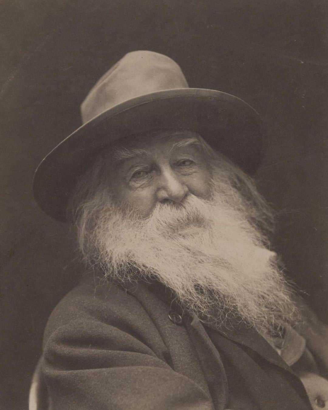 フィラデルフィア美術館さんのインスタグラム写真 - (フィラデルフィア美術館Instagram)「Today marks the 200th birthday of the great American poet #WaltWhitman. Don't miss "Whitman, Alabama," on view through June 9. @whitat200 • “Portrait of Walt Whitman," 1887, by George Collins Cox」6月1日 1時24分 - philamuseum