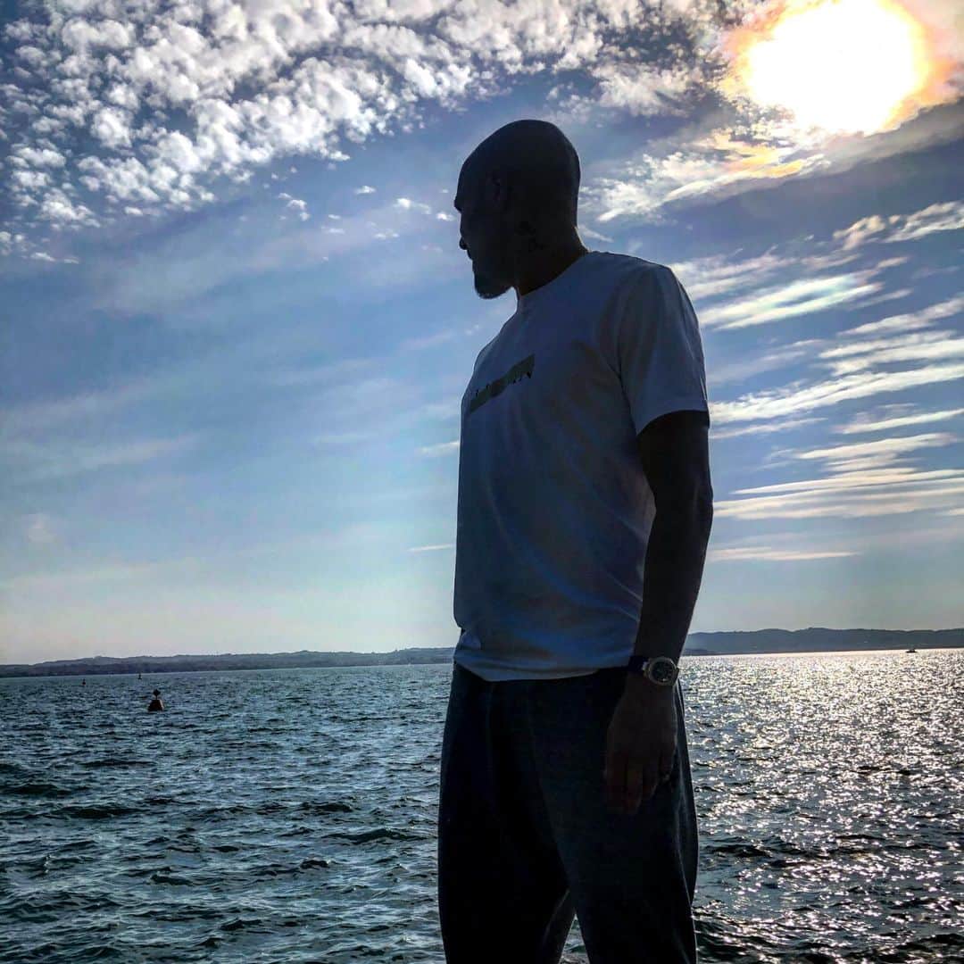 ヨアン・ベナルアンのインスタグラム：「Freedom #yb29pablopicasso」