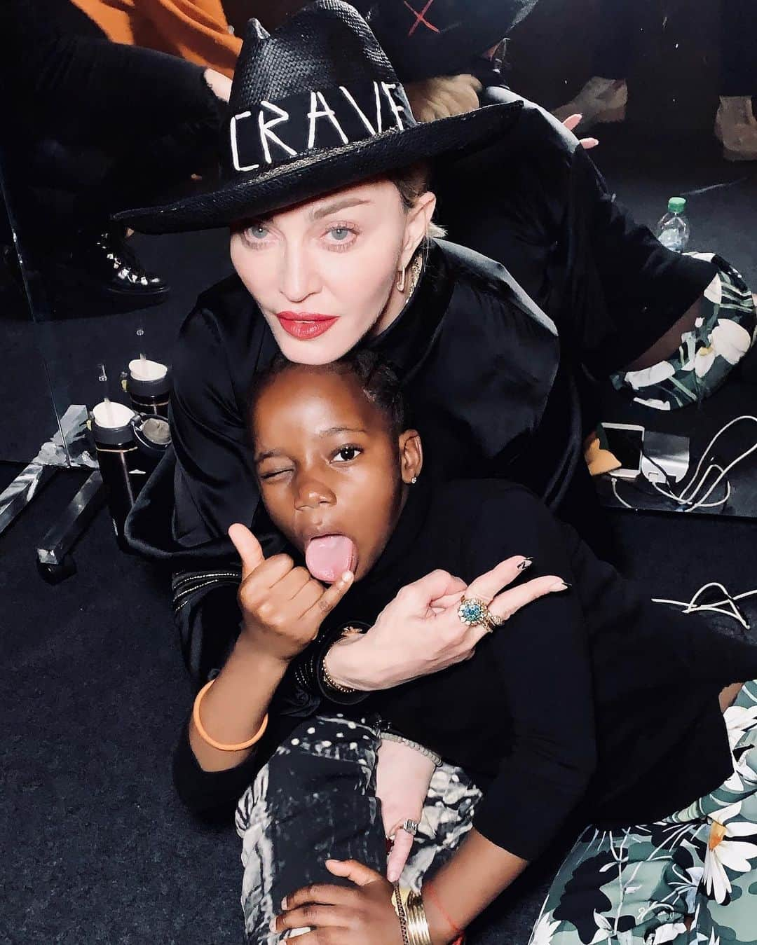 マドンナさんのインスタグラム写真 - (マドンナInstagram)「You can’t sit with Us........... ...... ❌ #estere #madamex #workshop」6月1日 1時35分 - madonna