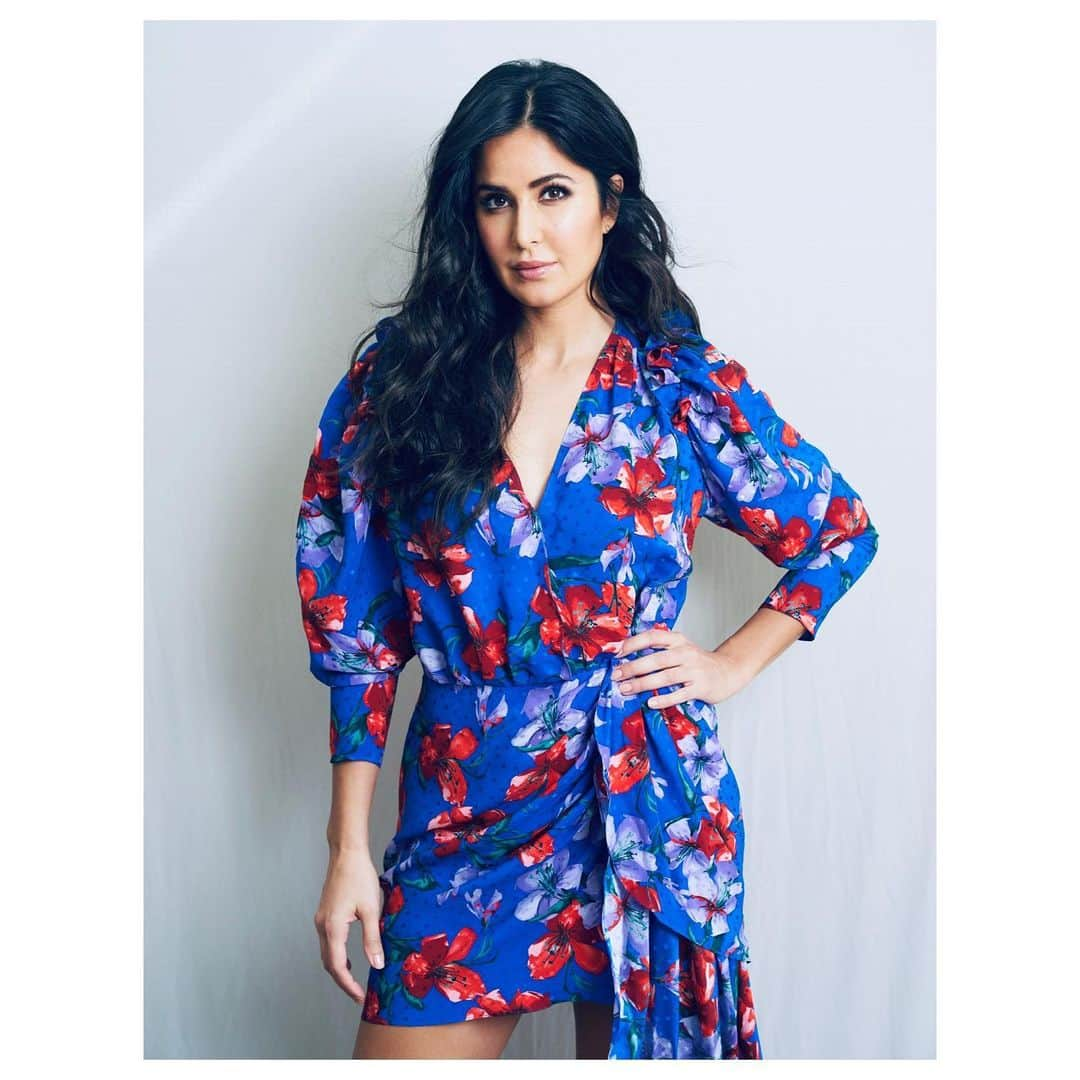 カトリーナ・カイフさんのインスタグラム写真 - (カトリーナ・カイフInstagram)「Promotions आज 💙」6月1日 2時20分 - katrinakaif