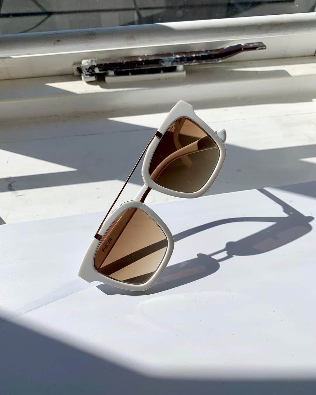 STYLE4GUYSのインスタグラム：「Free Sunglasses For Summer!?🔥🔥 @Rigatoeyewear🔥 are giving you the chance to #win this upcoming Frame. _ Follow These Steps: 👉 1. LIKE THIS POST 👉 2. TAG/@ 3 FRIENDS FOR THEIR APPROVAL 🤷🏽‍♂️ 👉 3. FOLLOW @rigatoeyewear💥 They Will Choose Someone In The Comments On This Post Who Is Following @RIGATOEYEWEAR💥  The winner will be announced this Sunday. Good luck. 🔥」