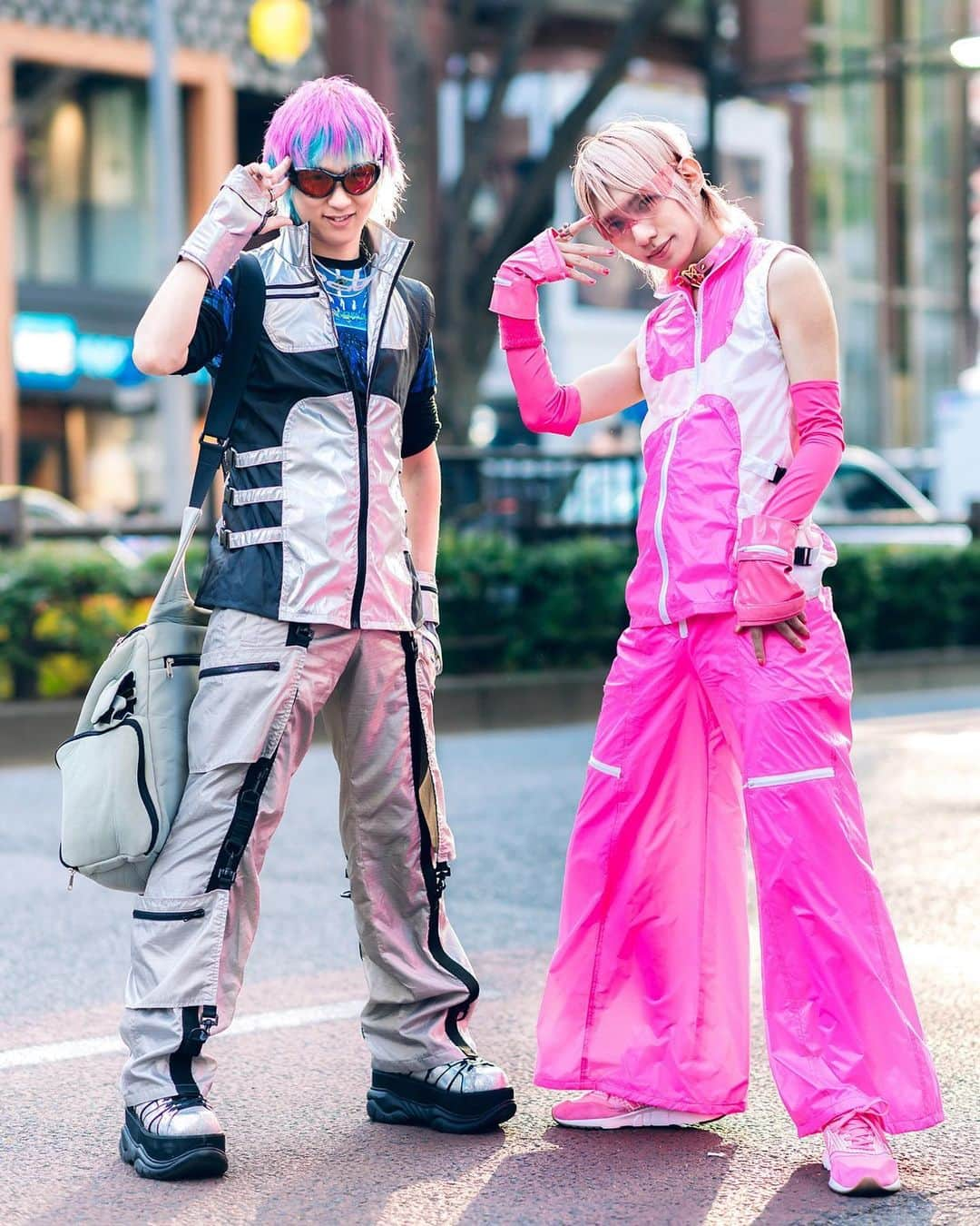 Harajuku Japanさんのインスタグラム写真 - (Harajuku JapanInstagram)「Popular Japanese artist/mangaka Bisuko Ezaki (@5623v) and designer Atch (@achimobee) on the street in Harajuku wearing cyber suits by Aika Electronics with Fotus, Product C, Demonia, and New Balance items.」6月1日 3時15分 - tokyofashion