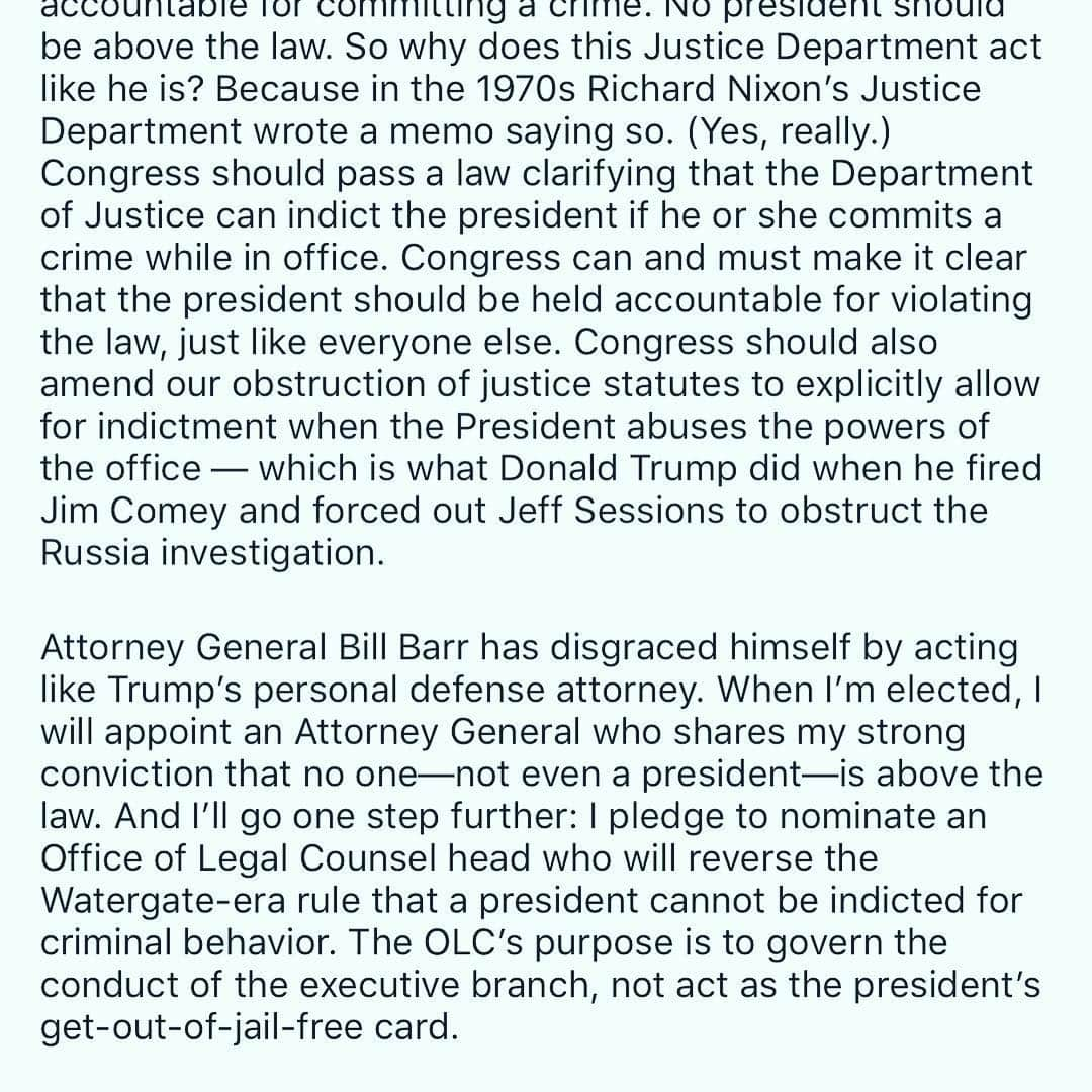 ジョン・レグイザモさんのインスタグラム写真 - (ジョン・レグイザモInstagram)「Brilliant assessment of why no president is above the law!」6月1日 3時24分 - johnleguizamo