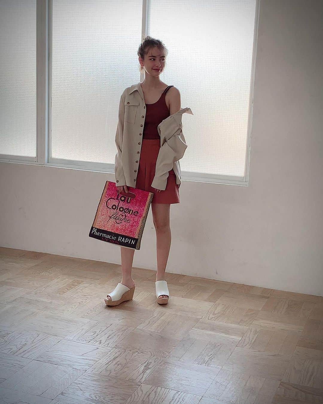 嵐莉菜さんのインスタグラム写真 - (嵐莉菜Instagram)「🧡🧡🧡 #モデル  #テンカラットプリューム  #tencaratplume  #撮影裏」6月1日 14時49分 - lina_arashi