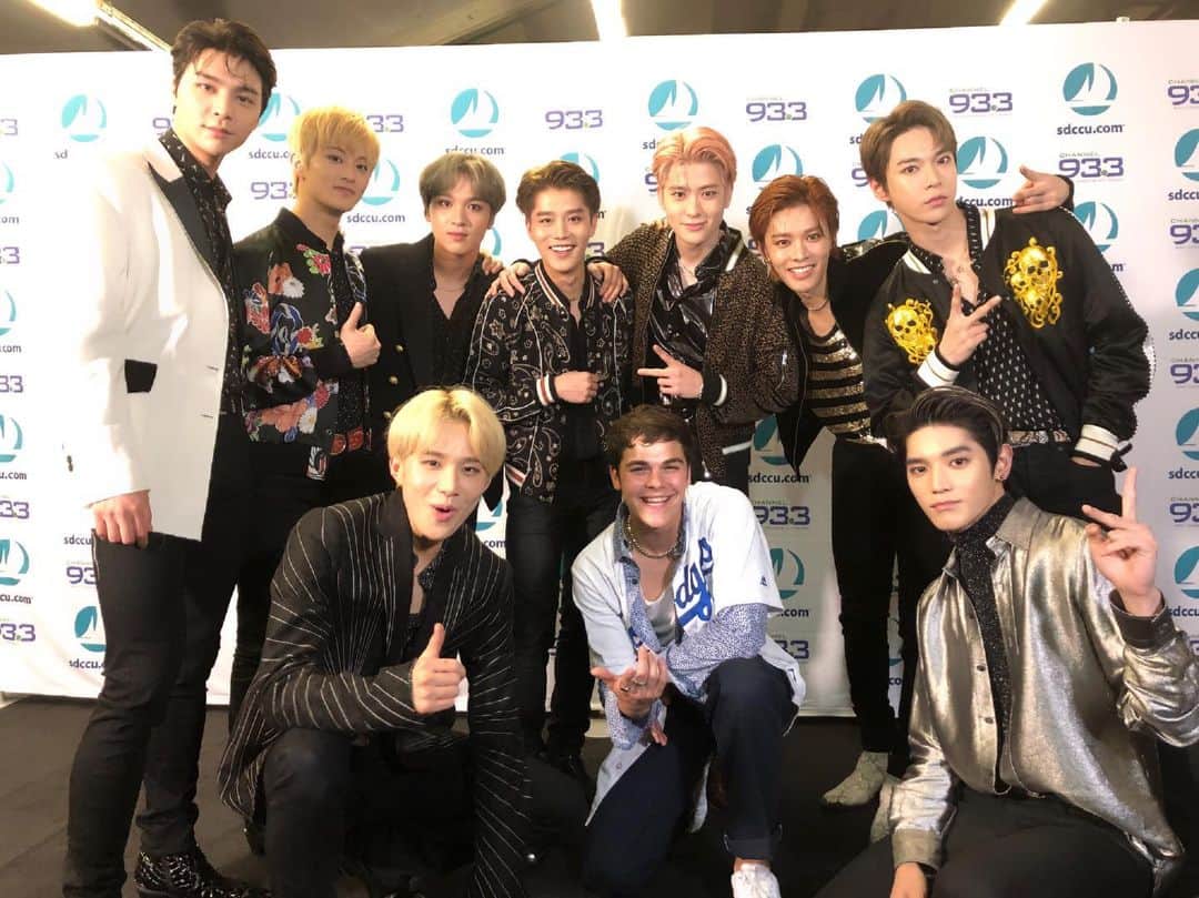 NCT 127さんのインスタグラム写真 - (NCT 127Instagram)「So stoked we got to meet you AJ!! ✊」6月1日 14時15分 - nct127