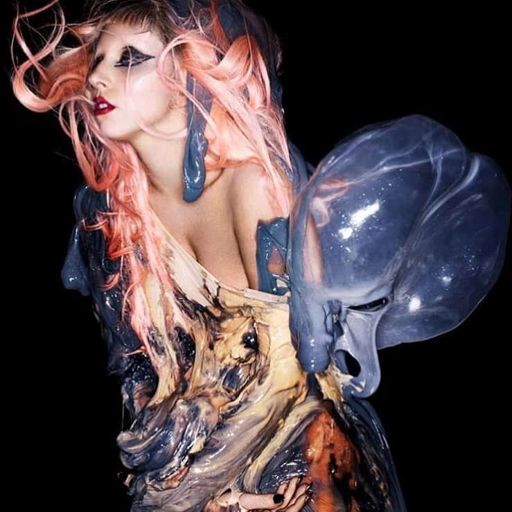 Dazed Magazineさんのインスタグラム写真 - (Dazed MagazineInstagram)「👽HAUS OF GAGA 👽 ⠀⠀ ⠀⠀ Tap the link in bio to take a look at @ladygaga’s iconic fashion archive exhibition – on the site now 📲⠀⠀ ⠀⠀ 📷 @nick_knight 🔄 #regram @nicolaformichetti」6月1日 5時41分 - dazed