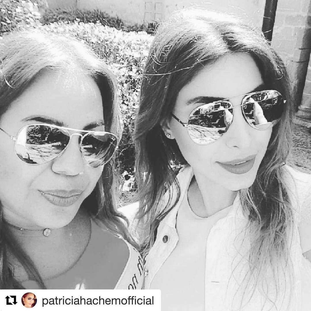 ヤーラさんのインスタグラム写真 - (ヤーラInstagram)「#Repost @patriciahachemofficial ・・・ كل عيد وانت الصديقة يلي وجودها بحياتي ملونها...وكل عيد وانت الأخت الثانية يلي الحياة انعمت علي فيها....الله يخليلي ابتسامتك وقلبك وصوتك ومحبتك وطيبتك ووفاءك يا نجمتي يلي ما بتتكرر .عقبال المية سنة وانت هدية عمر .بحبك 🎂🎂🎂 @yara」6月1日 6時31分 - yara