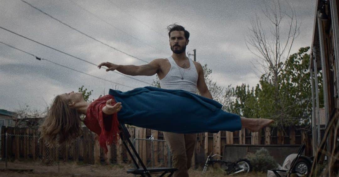 マイケル・マラーキーのインスタグラム：「OUT TODAY:  I play a struggling magician in Reno in the ‘Now You’re Gone’ Music Video by @iamtomwalker feat. @zaralarsson and directed by the brilliant @timmattia. Solid tune and a groovy team to work with. Link in my stories or just search for it on YouTube. x」