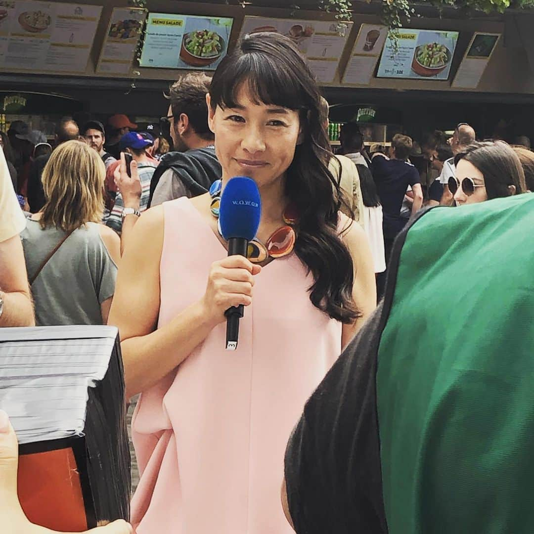 伊達公子さんのインスタグラム写真 - (伊達公子Instagram)「RolandGarros6日目 錦織くん3回戦は5セットでの戦いで、2ブレイクダウンからの逆転。 追い詰めらた時のメンタル、予測、見極め、集中力のレベルの高さが凄すぎるっ！ #伊達公子 #kimikodate #テニス #テニスプレイヤー #tennis #tennisplayer #instatennis #rolandgarros #rolandgarros2019 #全仏オープン #ローランギャロス #wowow #wowowtennis #paris #パリ #錦織圭 #keinishikori #」6月1日 6時44分 - kimiko.date