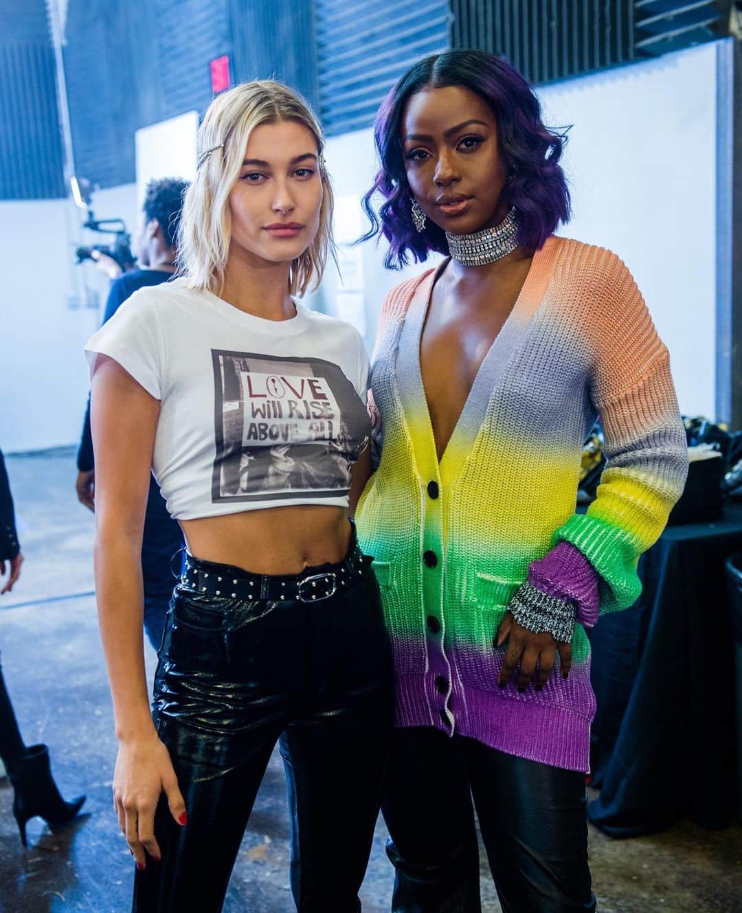 Teen Vogueさんのインスタグラム写真 - (Teen VogueInstagram)「Hailey Bieber photographed her bestie Justine Skye and the photos are absolutely ✨ stunning ✨! See them at the link in bio.」6月1日 7時15分 - teenvogue