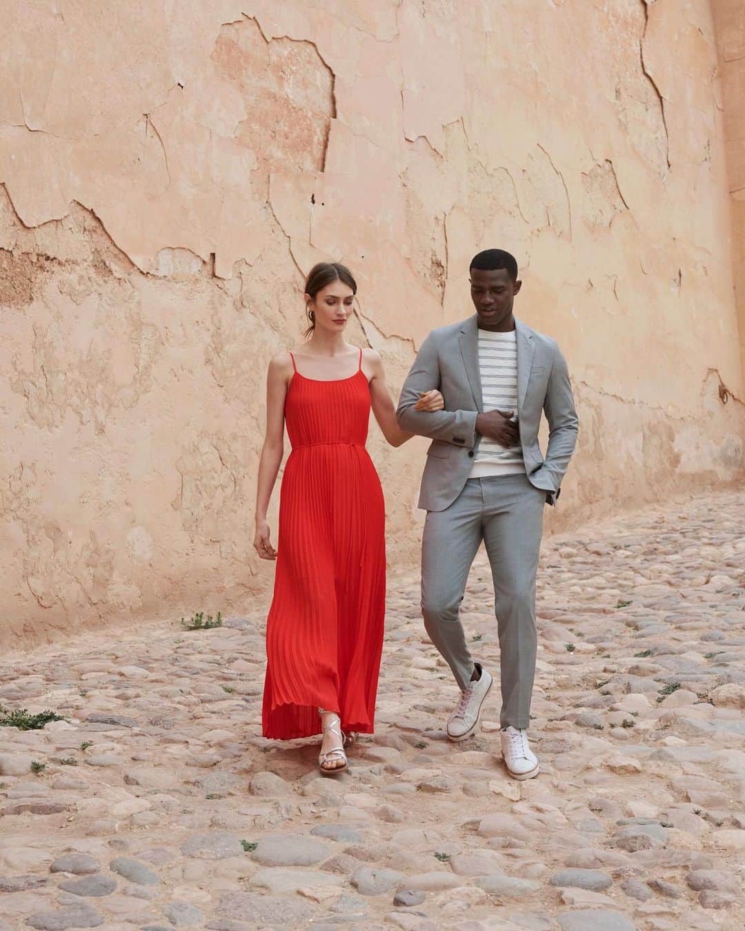 Banana Republic さんのインスタグラム写真 (Banana Republic Instagram)「Heading to a destination wedding soon