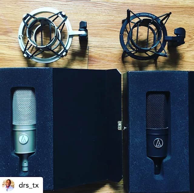 Audio-Technica USAさんのインスタグラム写真 - (Audio-Technica USAInstagram)「#FanPhotoFriday: Show us your 40 Series mics like @drs_tx with his AT4033 and AT4047. . . . #AudioTechnica #AT4033 #AT4047 #Microphone #Music #MusicGear #Recording #AudioGear」6月1日 8時44分 - audiotechnicausa