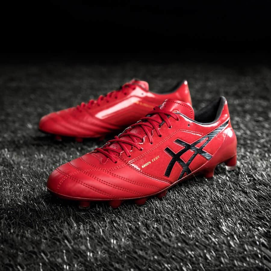 中山雄太さんのインスタグラム写真 - (中山雄太Instagram)「New Partner  I wear this and work hard! Thank you for always supporting my football life. #ASICS #XFLY4 @asics_japan」6月1日 11時27分 - y_5_nakayama