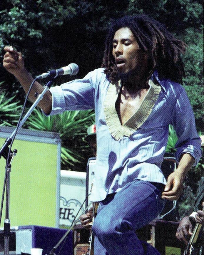 ボブ・マーリーさんのインスタグラム写真 - (ボブ・マーリーInstagram)「On May 31, during the 1976 #RastamanVibration tour, Bob Marley & The Wailers were in #SantaBarbara, CA performing live at the @sbbowl! #todayinbobslife . 📷s by Kim Gottlieb-Walker from her book "Bob Marley and the Golden Age of Reggae."」6月1日 11時40分 - bobmarley