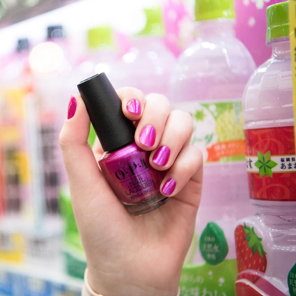 OPIさんのインスタグラム写真 - (OPIInstagram)「Hold on for one more day, Friday's almost here! 🙌 #HurryJukuThisGetThisColor for your weekend manicure. 💅 #OPITokyo #ColorIsTheAnswer #OPIObsessed #pinknails #weekend #nailpolish #nailpolishlover」6月1日 12時07分 - opi