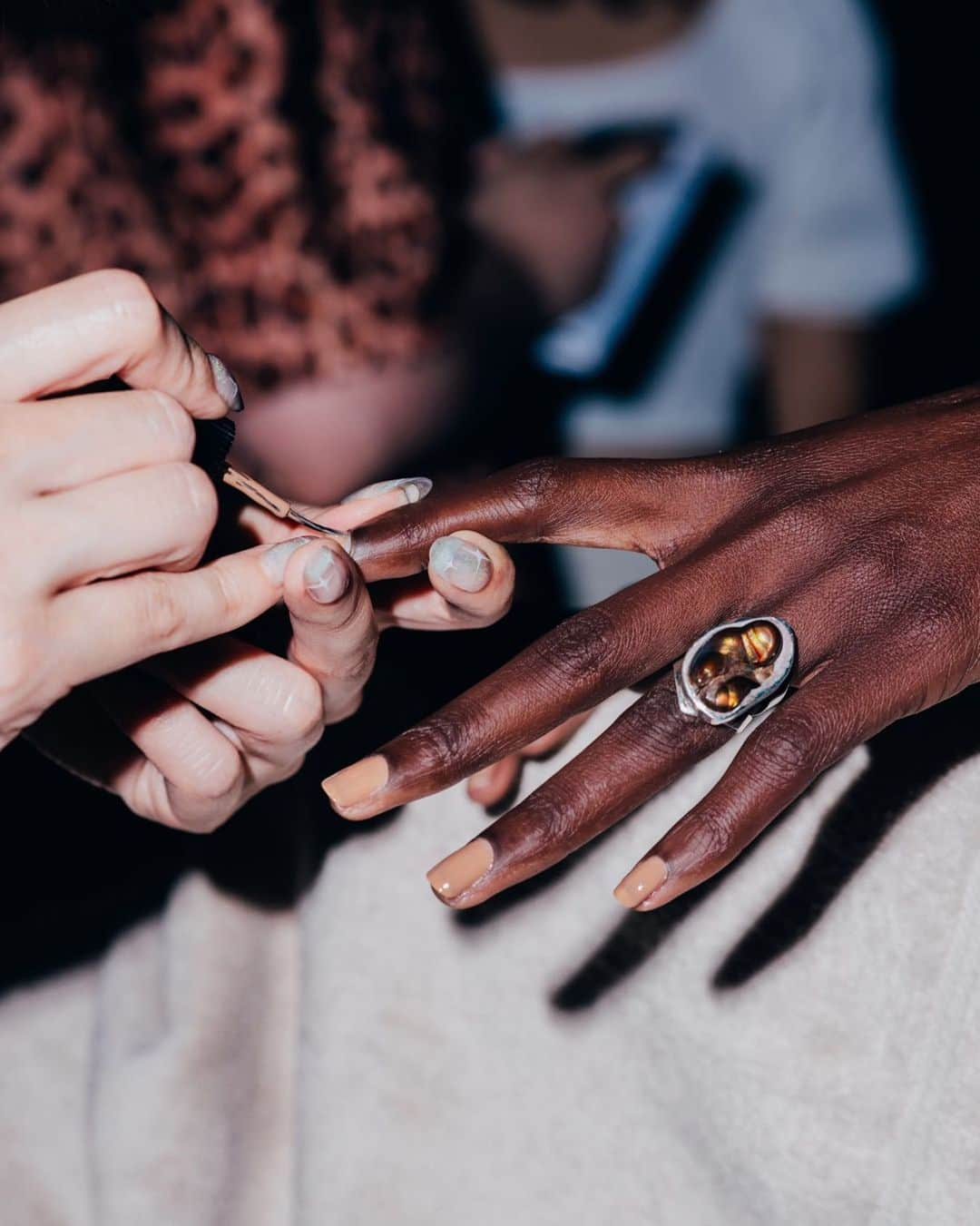 アレキサンダー・ワンさんのインスタグラム写真 - (アレキサンダー・ワンInstagram)「Nailed it. Backstage nail care and varnish at the #Collection12020 show provided by @jinsoon and @jinsoonchoi.」6月1日 12時26分 - alexanderwangny