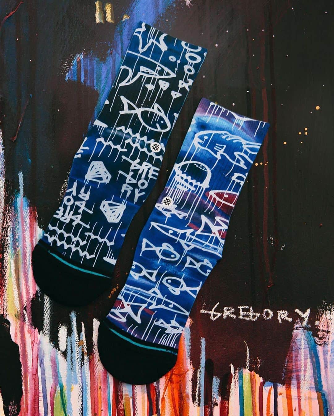 Stance Japanさんのインスタグラム写真 - (Stance JapanInstagram)「Summer school 🐟⠀⠀ This Summer, @gregorysiff whipped up a fishy new design for our Kids collection. #StanceKids⠀⠀ #ありきたりはつまらない」6月1日 22時37分 - stance_japan