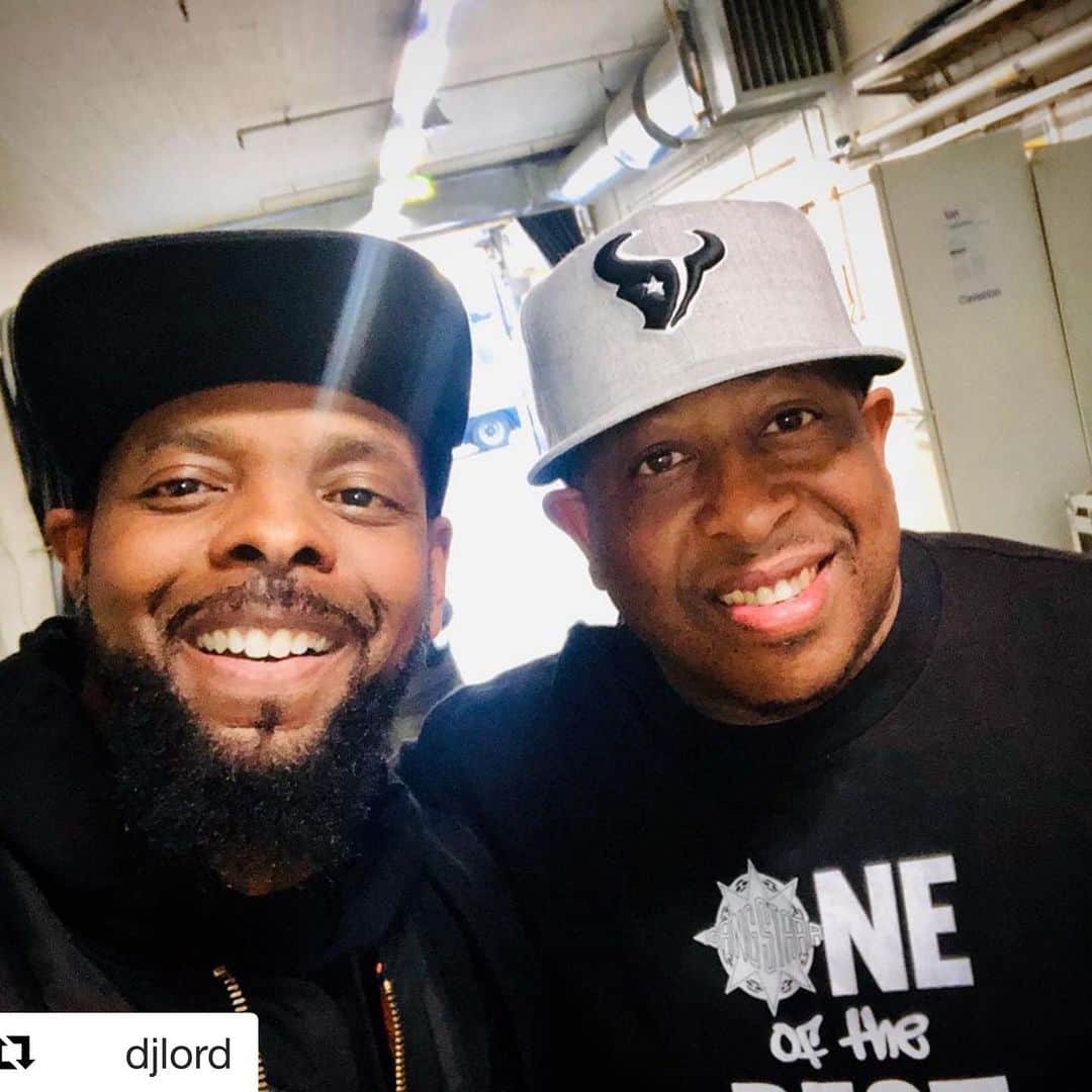 DJプレミアさんのインスタグラム写真 - (DJプレミアInstagram)「Man!!! Fun Times On The GODS OF RAP UK TOUR Watchin @djlord Body The Turntables Every Night LIVE On Stage With Public Enemy Radio!!! Always Fun To Check His Solo Performance During The Set... Salute To DE LA SOUL and The WU-TANG CLAN... @wearedelasoul @publicenemyftp @djlord @mrchuckd_pe @mcjahi  @rza @therealgza @ugod_zilla @officialcappadonna @ins_tagrams @youngdirtybastardofficial @realghostfacekillah @raekwon @mastakillamusic @mathematicswu  @gemcrates @lauggo ***Wish You Were Here MEF @methodmanofficial @flavorflavofficial  #PremierWuzHere」6月1日 22時49分 - djpremier