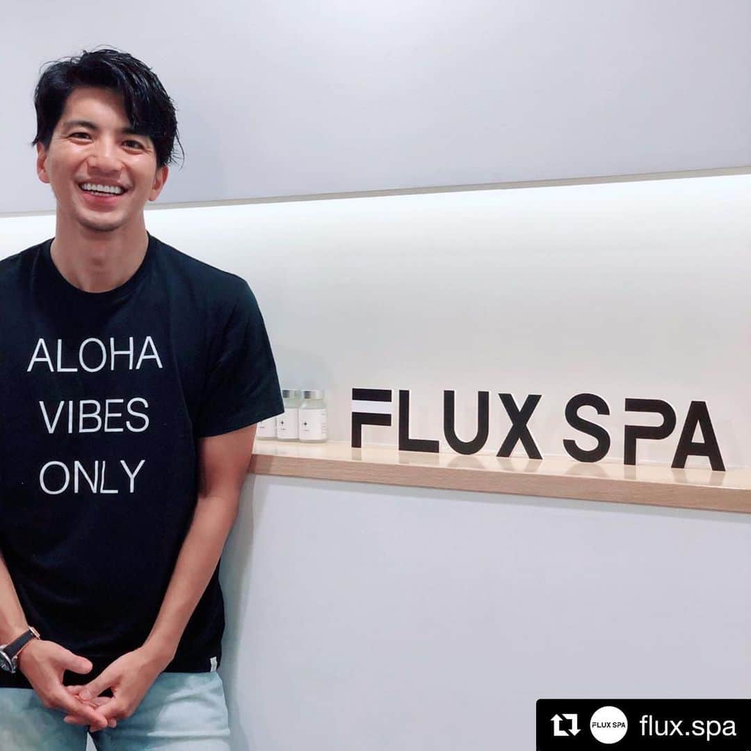 幸太さんのインスタグラム写真 - (幸太Instagram)「Refresh time @flux.spa  タイへの🇹🇭渡航前、バタバタ過ぎて頭や身体がバキバキでコンディションヤバかったけど  Fluxさんのおかげで、昨日のほぼ2徹夜でのスケジュールもやり切れましたー🙏  #Repost @flux.spa with @get_repost ・・・ モデルや俳優として活躍されている幸太さん にご来店頂き、お身体とお顔のコルギのコースを受けて頂きました。  大変気に入ってくださり、撮影前にまたいらしてくださいました！  幸太さん、ありがとうございました✨  FLUX SPA -CELL CONDITIONING TREATMENT- . 《営業日》 月~木（10:00～21:00） 土日祝（10:00～19:00） . 《定休日》 金曜日 . 《お問合せ》 03-6452-5045 www.flux-spa.com . #KOTA さん #モデル #サーファー #撮影前のケア #hydrogenplus  #ハイドロゲンプラス　 #セルコンディショニング  #フェイシャル  #マッサージ　 #コルギ  #美容  #Beauty #ダイエット  #Diet　 #リラクゼーション  #relaxation #水素 #水素トリートメント #リラックス #relax　 #リフレッシュ #refresh  #エイジングケア #むくみ  #心と身体をリセットさせる空間」6月1日 22時56分 - kotawave