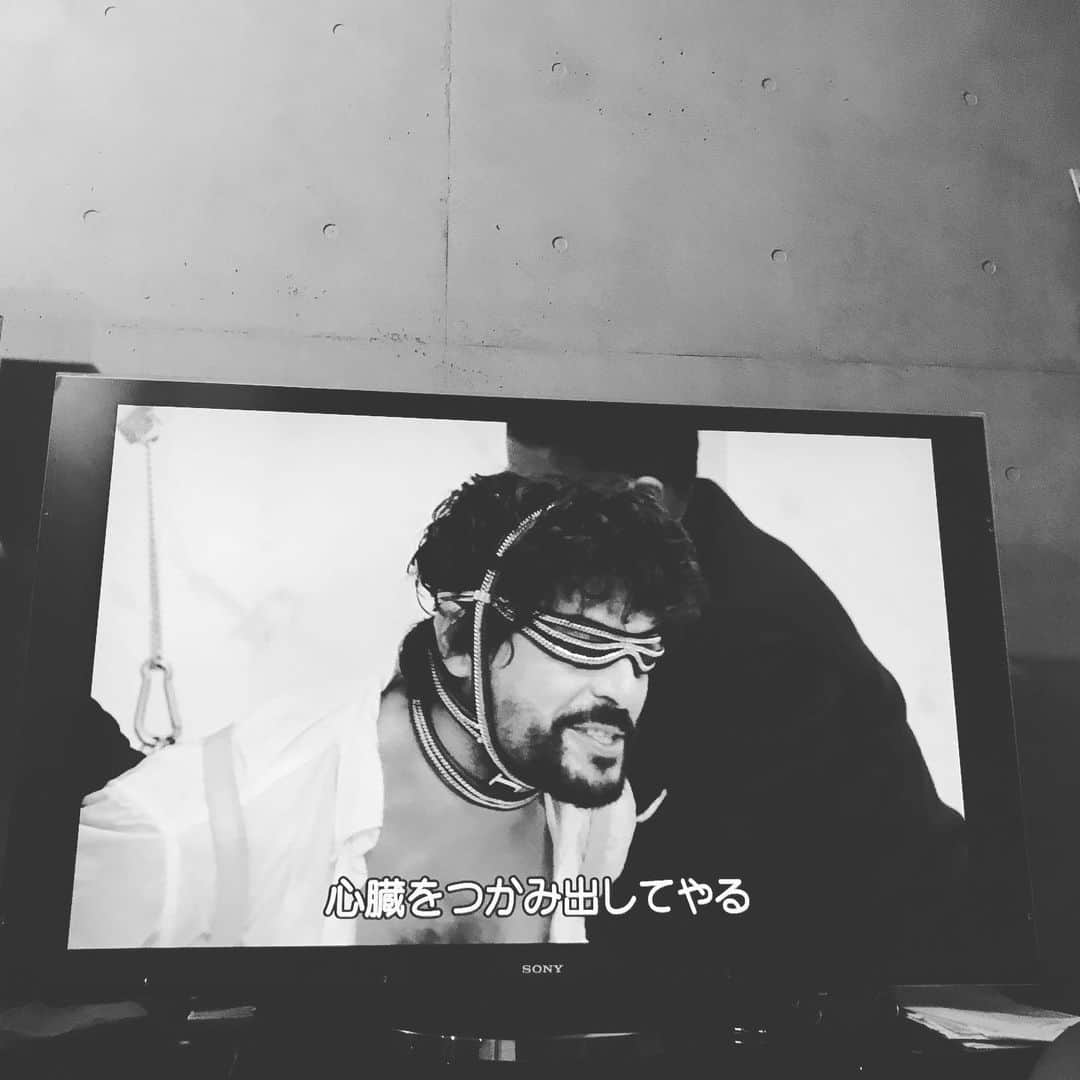 玉袋筋太郎さんのインスタグラム写真 - (玉袋筋太郎Instagram)「堪えんのか！」6月1日 23時33分 - sunatamaradon