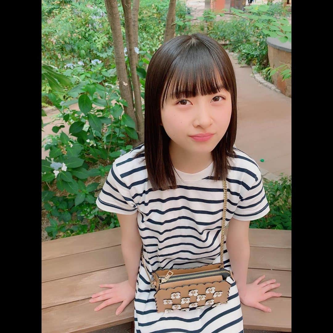 松岡はなのインスタグラム：「6月〜🌿 ここ最近は笑いすぎるとすぐ疲れちゃいます... なんて幸せな疲れ。笑ってる時が1番幸せだね☺︎❤️」