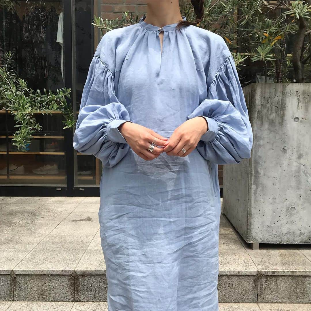 FREAK'S STORE渋谷さんのインスタグラム写真 - (FREAK'S STORE渋谷Instagram)「【 Lady's Styling 】﻿﻿ ﻿ ﻿﻿ ［ item ］﻿﻿ RAMIE SLIT DRESS﻿ ¥37,800+tax / @holiday_pr ﻿﻿ ﻿﻿﻿ ﻿ model:  @__rkm18 (167cm)﻿ ﻿﻿ #HOLIDAY﻿ #freaksstore #freaksstore19ss ﻿﻿ #freaksstore_shibuya_ladys﻿ ﻿」6月1日 23時54分 - freaksstore_shibuya