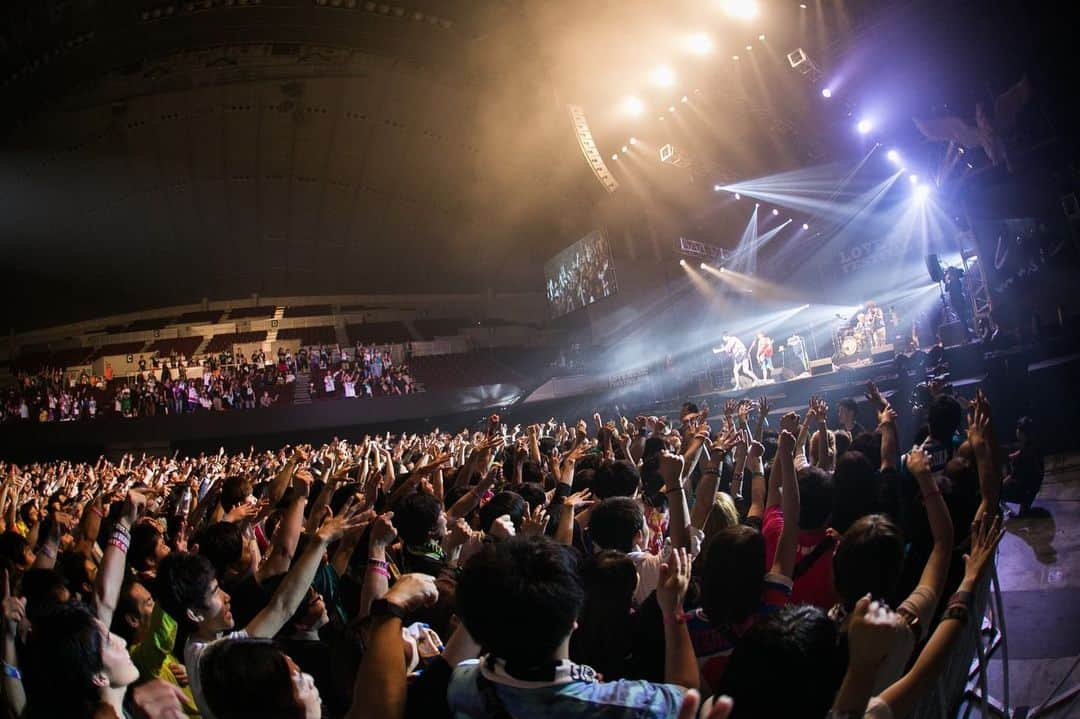 モリスさんのインスタグラム写真 - (モリスInstagram)「LOVE MUSIC FESTIVAL 2019 番組とフジテレビへのありったけの愛を表そうとした結果いきすぎました ありがとうございました  #lovemusicfes #lovemusic」6月1日 14時58分 - surimooo