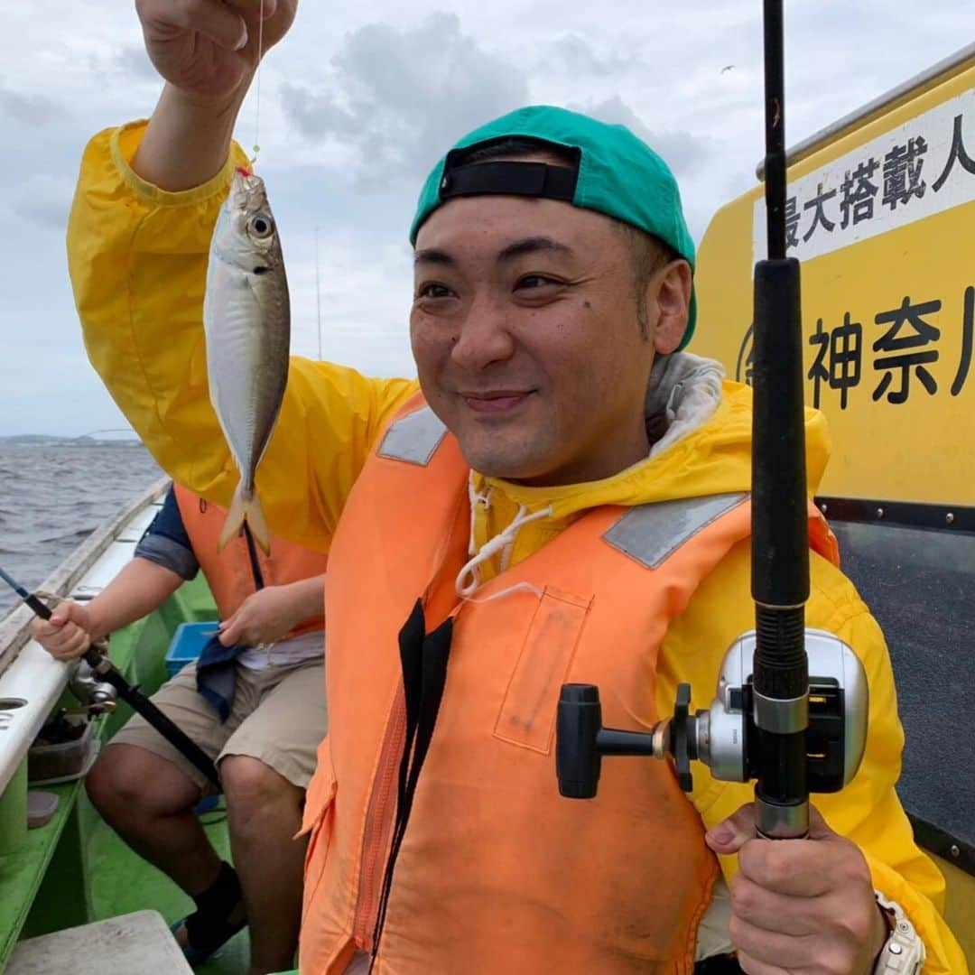 川口徹道さんのインスタグラム写真 - (川口徹道Instagram)「アジいっぱい釣った🎣  次回はキスに挑戦‼️ #釣り #アジ釣り #アジフライ #アジの刺身 #荒川屋 #金沢八景 #金沢文庫」6月1日 15時16分 - tetsumichi0609