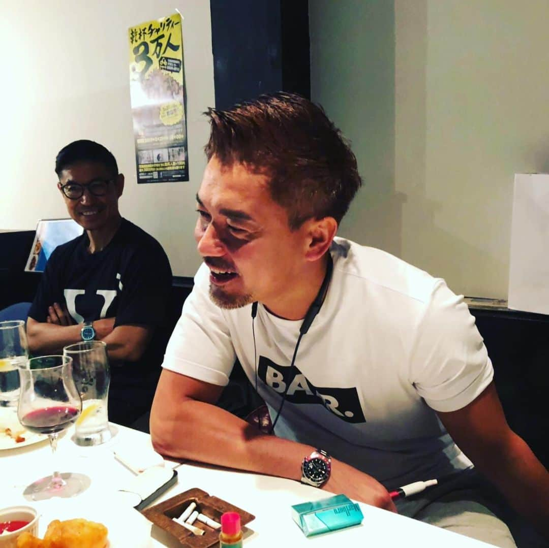 中村譲さんのインスタグラム写真 - (中村譲Instagram)「昨夜はコンペじゃないけどゴルフ仲間と飲み会。2年ぶりくらいに会ったので大はしゃぎしてしまった…門前仲町にあるオシャレなレストラン「ビ リンダ」 #golf #friends #ゴルフ仲間 #ビリンダ#たのしかった」6月1日 15時42分 - joechan1515