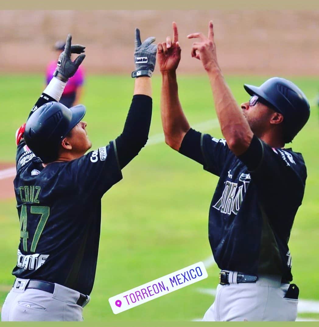 のインスタグラム：「Graxias señor !!! 👆 👆」