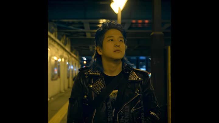 lute / ルーテのインスタグラム：「【#lute Documentary】Red Bull Japanが手掛ける都市型音楽フェス「RedBull MUSIC FESTIVAL TOKYO」より、新宿2丁目発のファッションパーティー・fancyHIMのドキュメンタリー映像をluteで公開📺. . 同イベントと繋がりのある3名の人物にフォーカスし、fancyHIMと彼らの生活との接点を切り取りながら、それぞれの想いや考え方に迫る群像劇ドキュメンタリーになっている🎬  #lute #lutemedia #documentary #redbull #redbullmusicfestival  #redbullmusicfestivaltokyo #fancyhim」
