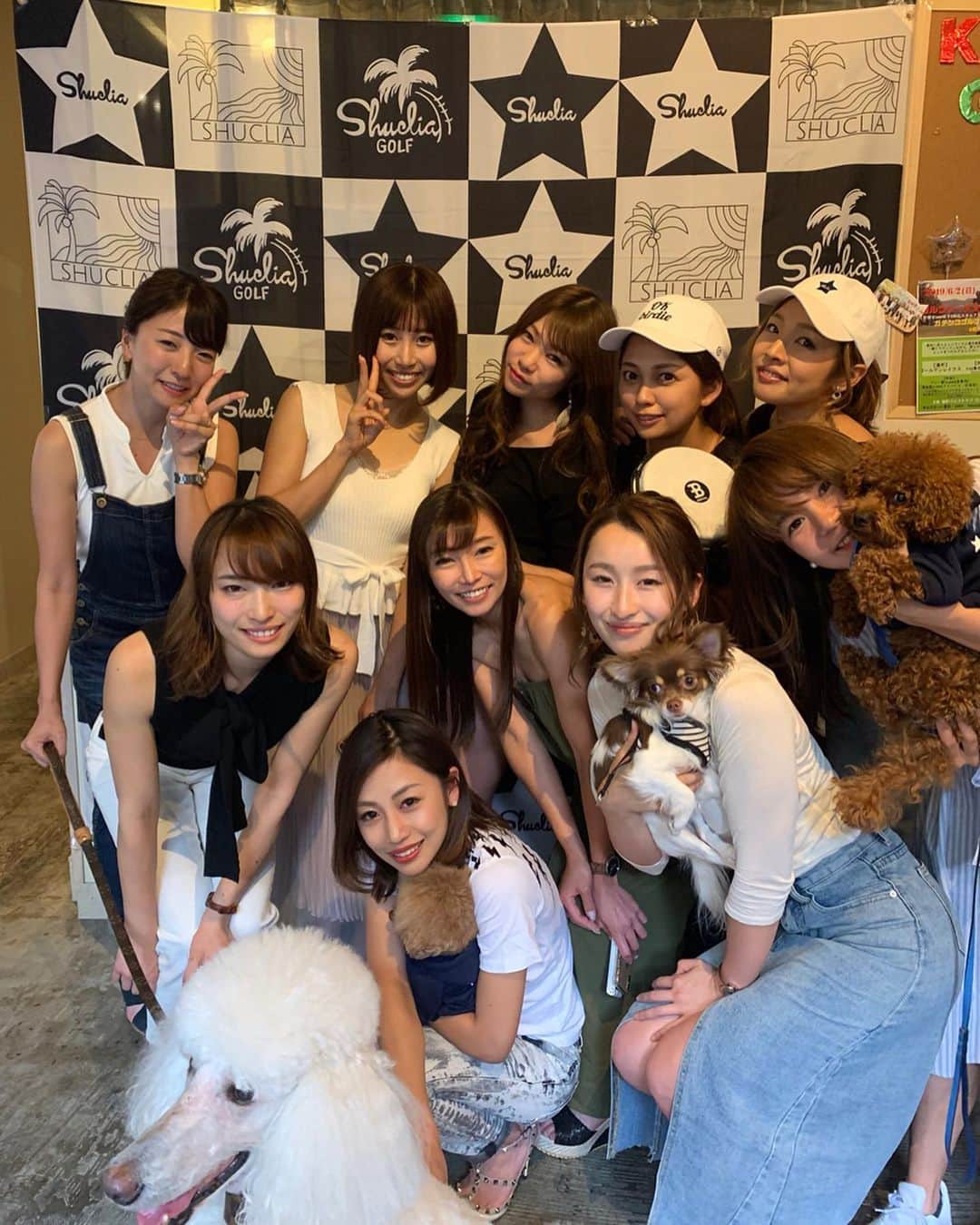 西野沙瑛さんのインスタグラム写真 - (西野沙瑛Instagram)「- - @stellaspin_official の販売会に お越しいただきありがとうございました😆❤️ 次のコンペに着ていくねって 購入してくれる方もいてほんと嬉しかった✨ - 先行発売した新作のキャップは、 6/6 19:00-発売します🌴 数が残り少ない種類もあるので ぜひチェックしてくださいね✨ - #ゴルフ女子 #ゴルフ男子 #ゴルフコーデ #スポーツ女子  #ゴルフウェア #スポーツ #golf #골프 #골프스타그램 #골프장 #라운드 #골프스윙 #골프사랑 #골프레슨 #아이언샷 #스크린골프 #드라이버샷 #골스타그램 #トレーニング #トレーニング女子 #筋トレ #筋トレ女子」6月1日 18時02分 - sae_golf