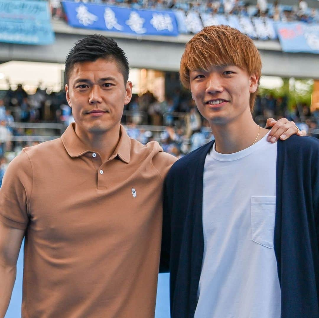 サッカーキングさんのインスタグラム写真 - (サッカーキングInstagram)「. 里帰り（2019.06.01） . 📷Photo by @shimpeei (Soccer King) . #EijiKawashima #川島永嗣 #rcstrasbourg #KoItakura #板倉滉 #fcgroningen #川崎フロンターレ #frontale #明治安田生命J1リーグ #Jリーグ #コトシハJガハンパナイ #JLeague #J撮り #J1 #football #サッカーキング #⚽️ #サッカー」6月1日 18時40分 - soccerkingjp