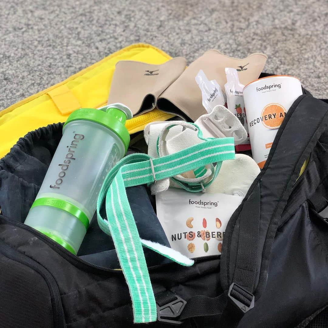 マゼル・ニューエンさんのインスタグラム写真 - (マゼル・ニューエンInstagram)「Training Essentials 💪🏼🤸🏽‍♂️ #training #gymnastics #foodspringfamily #foodspring #aminos #stuttgart #weekend」6月1日 18時46分 - themarcelnguyen