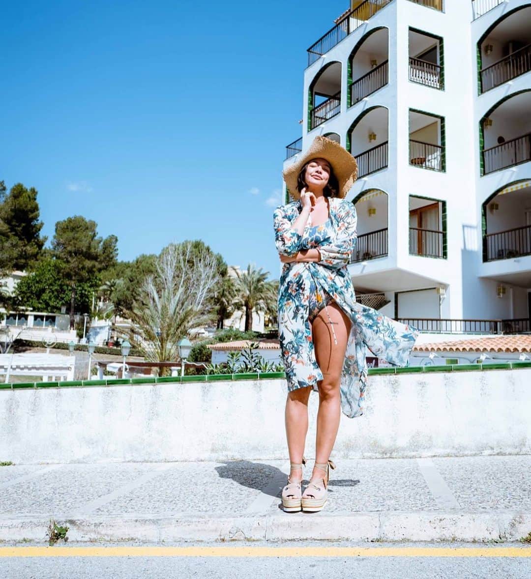 ナオミ・シマダのインスタグラム：「summer baby 4ever @zalando 🐬 #zalandostyle」