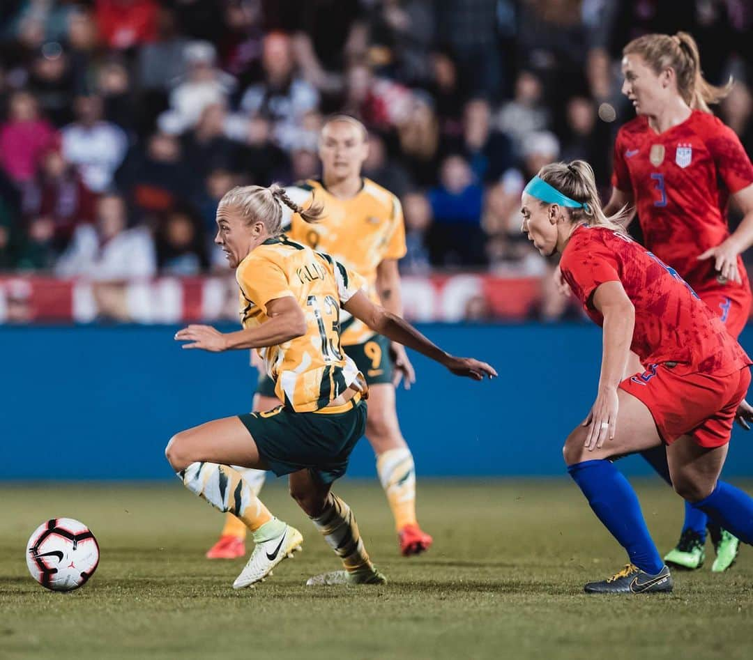 タメカ・バットさんのインスタグラム写真 - (タメカ・バットInstagram)「Game Day!!! 🇦🇺 v 🇳🇱 💚💛⚽️👊🏽」6月1日 18時48分 - tamekayallop