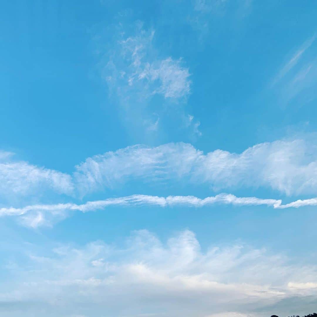 河島あみるさんのインスタグラム写真 - (河島あみるInstagram)「ながーーーい☁️☁️龍発見🐉 #いまそら  #嵐山 #昇龍」6月1日 18時56分 - amiru_kawashima