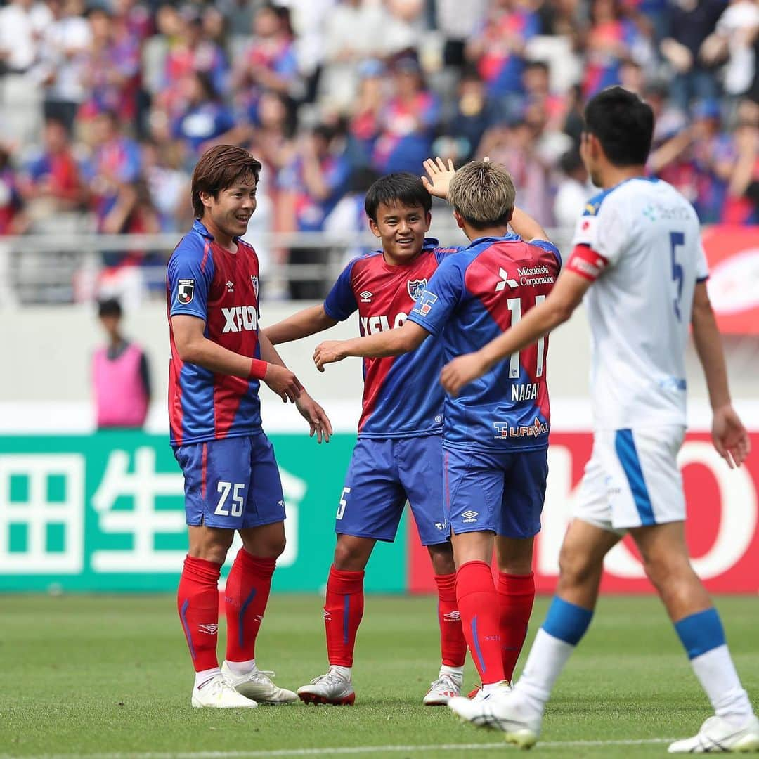 FC東京オフィシャルグッズさんのインスタグラム写真 - (FC東京オフィシャルグッズInstagram)「✨👏 ⏰試合終了🔵🔴 . #FC東京 3-1 #大分トリニータ . 連敗はできない大事なゲームで掴んだ大きな1勝❗️❗️❗️❗️✊✊✊ ホーム味スタで8連勝達成❗️❗️❗️✨✨✨ 俺たちはホーム味スタで負けない❗️❗️❗️ @fctokyoofficial  #首位東京 #FC東京 #fctokyo #ttokyo」6月1日 19時17分 - fctokyoofficial