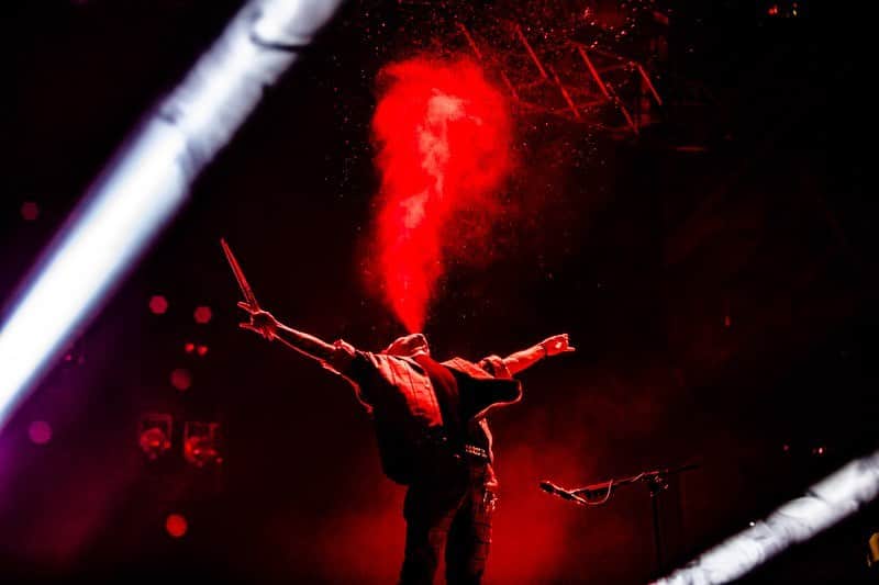Tatsuya Amanoのインスタグラム：「Thank you 1,000,000ROCK FESTIVAL 2019🇯🇵 ミリオンに俺たちが帰って来たぜ🤘🏻 今回はこの会場で見せたかった世界観のセトリで💥  Photo by @cazrowaoki」