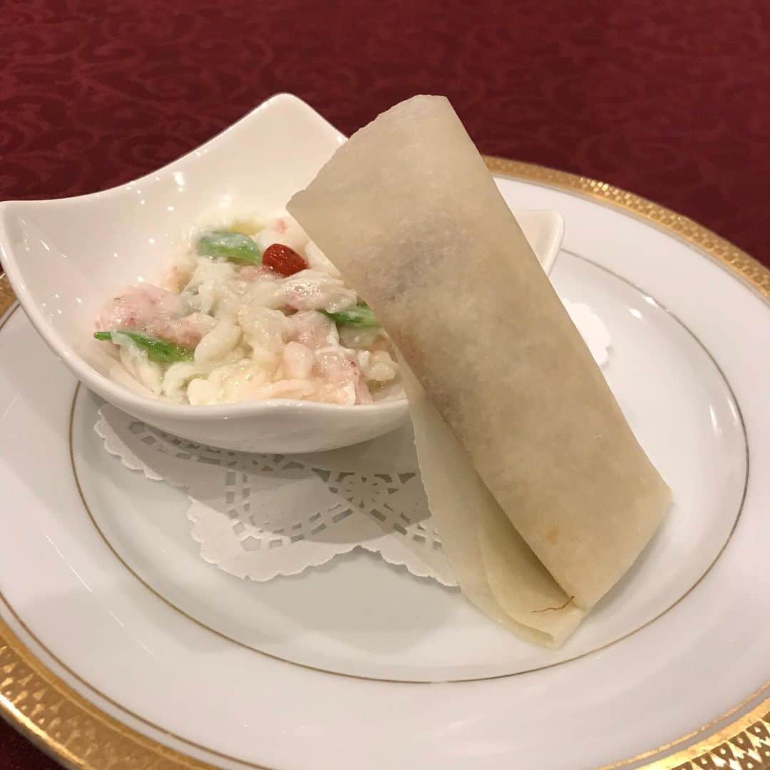 水木一郎さんのインスタグラム写真 - (水木一郎Instagram)「明日の東北電力さんの「トクトク！でんき祭」の打ち合わせも兼ねて超美味しい中華料理をいただきました。シェフも挨拶に来てくださいました。ご馳走さまでした。明日はバッチリ元気に歌えそうだZ！ #東北電力  #トクトクでんき祭 #仙台 #中華北京料理 #飛天  #水木一郎」6月1日 21時39分 - ichiromizuki