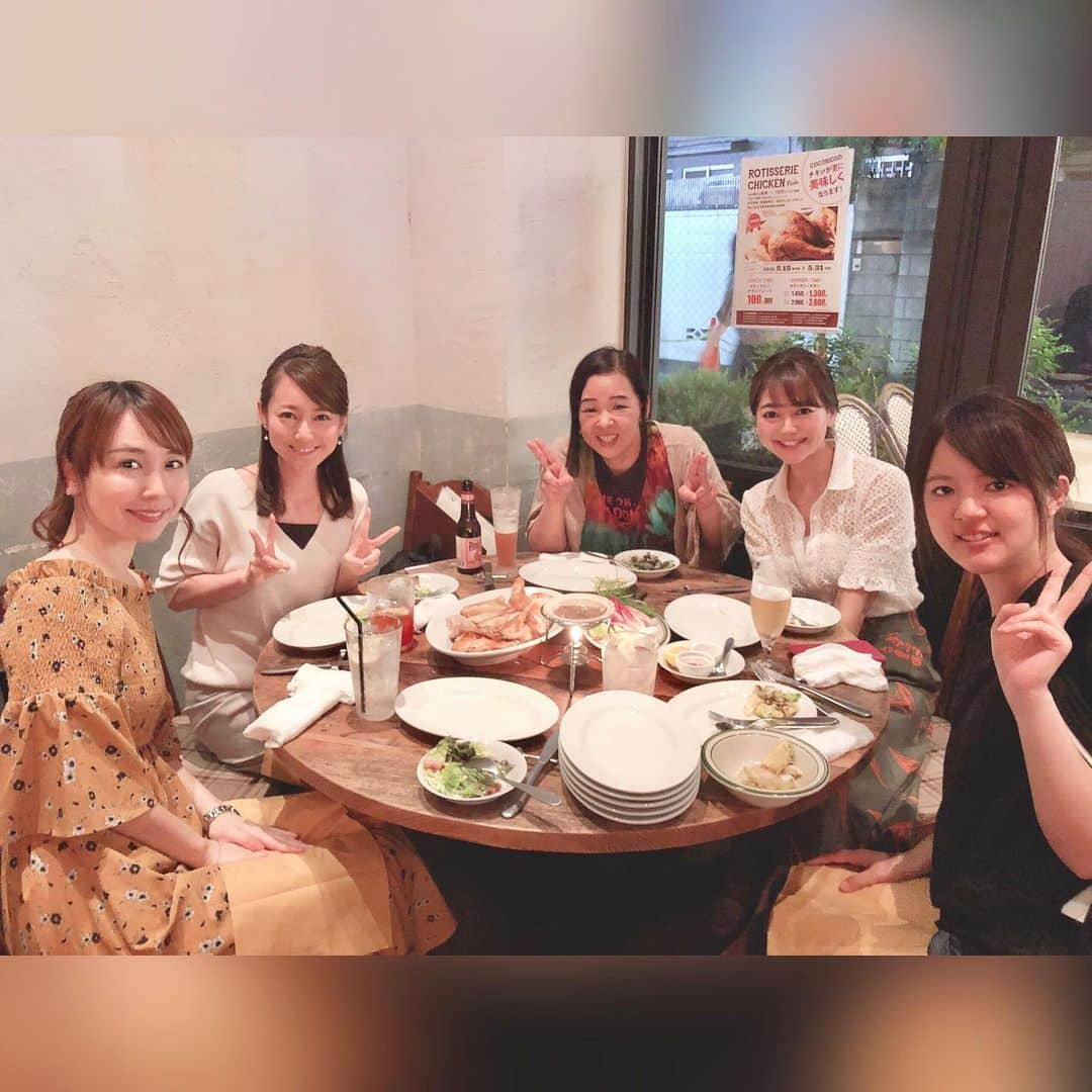 長久梨那さんのインスタグラム写真 - (長久梨那Instagram)「‪． 恒例のバッハ女子会❤️‬ ‪みんなでわーわー喋って楽しかったー💕💕‬ ‪テレ玉 #バッハプラザ MCの #井上英里香 さん、元オートレースリポーターの #松本実優 ちゃん、ディレクターさん、スタッフさんと💖‬ ‪また定期的に開催します❣️‬ ‪#テレ玉 #BACH #アナウンサー #リポーター #ボートレース #オートレース #競馬 #競輪 #女子会‬ #ガールズトーク #japan #girl #girls #announcer #reporter #boatrace #autorace #horseracing #bicyclerace #girlstalk #friends #instagood #instadaily #instagirl #フォローミー #followme #❤️」6月1日 21時32分 - rinanagahisa