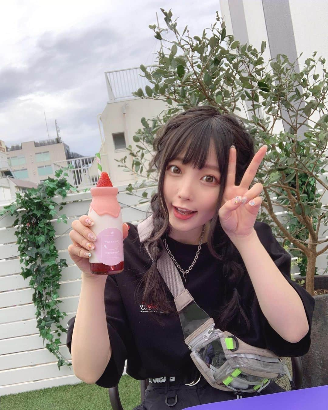 ふくれなさんのインスタグラム写真 - (ふくれなInstagram)「原宿スウィーツで1番美味しかったやつ🍓」6月1日 21時54分 - fukurena