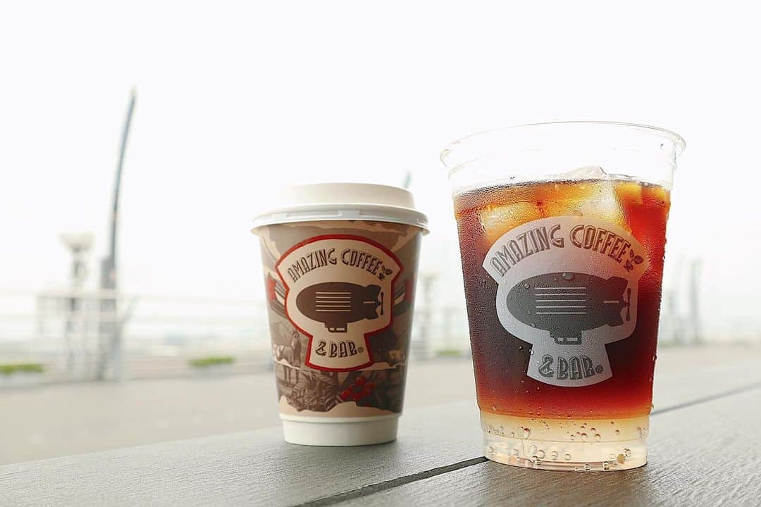 AMAZING COFFEEさんのインスタグラム写真 - (AMAZING COFFEEInstagram)「. ✈︎AMAZING COFFEE & BAR TOKYO HANEDA AIRPORT✈︎ . 展望デッキでプーくんカップを片手にCOFFEE TIME(^o^)v . #AMAZINGCOFFEE #LDHkitchen #TOKYOHANEDA #AMeCO #アメコ #coffee #プーくん @thetokyohaneda_official @dragon76art」6月2日 8時00分 - amazing_coffee_official