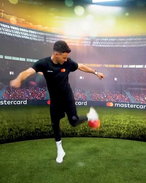 F2Freestylersのインスタグラム：「Here with @MastercardEurope at the UCL Final in Madrid 🇪🇸 We’re challenging you to take on the #PASSITON Challenge 💪🏼 Grab a ball ⚽️ Show your skills 🔥 Nominate your mates to perform their skills and #StartSomethingPriceless」
